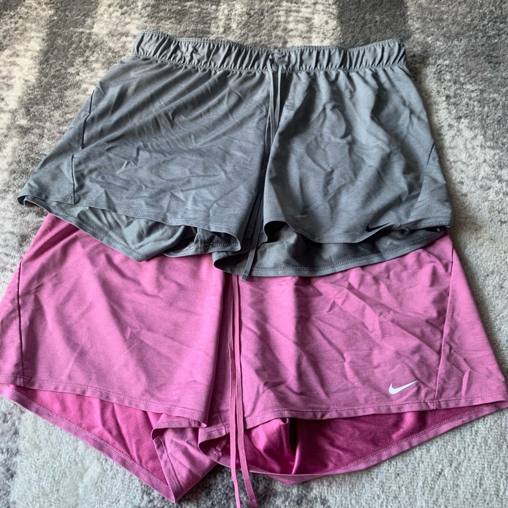 WOMENS NIKE SHORTS